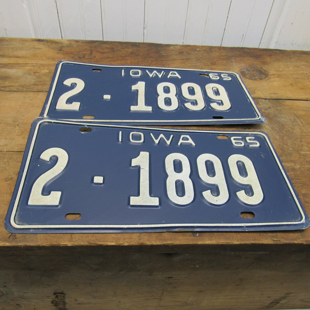 Vintage Iowa License Plate 1965